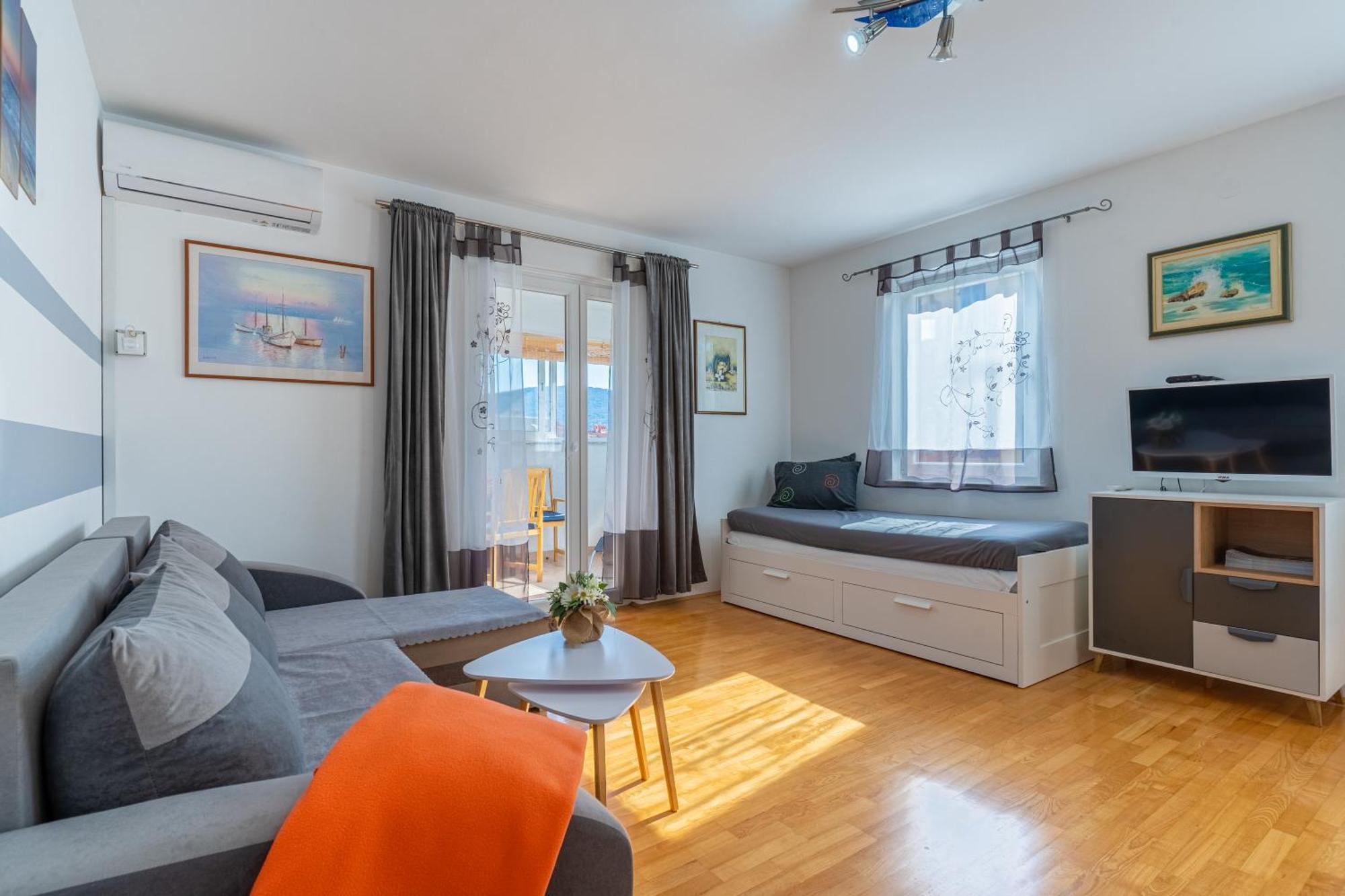 Apartment Kristian Црес Экстерьер фото